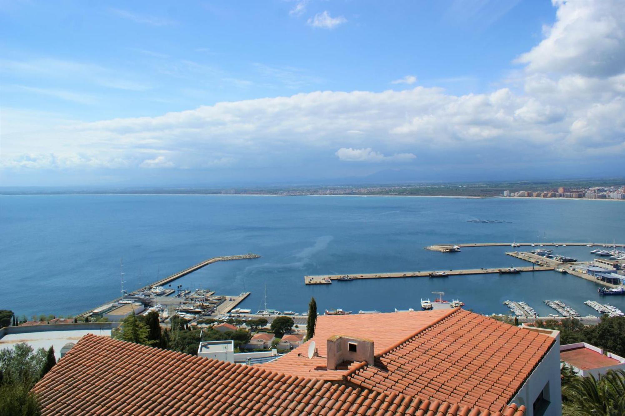 Apartamento Casa Linda Con Vistas Espectaculares Av-40 Roses Exteriér fotografie